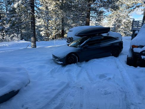 Used 2018 Tesla Model 3 Long Range image 11