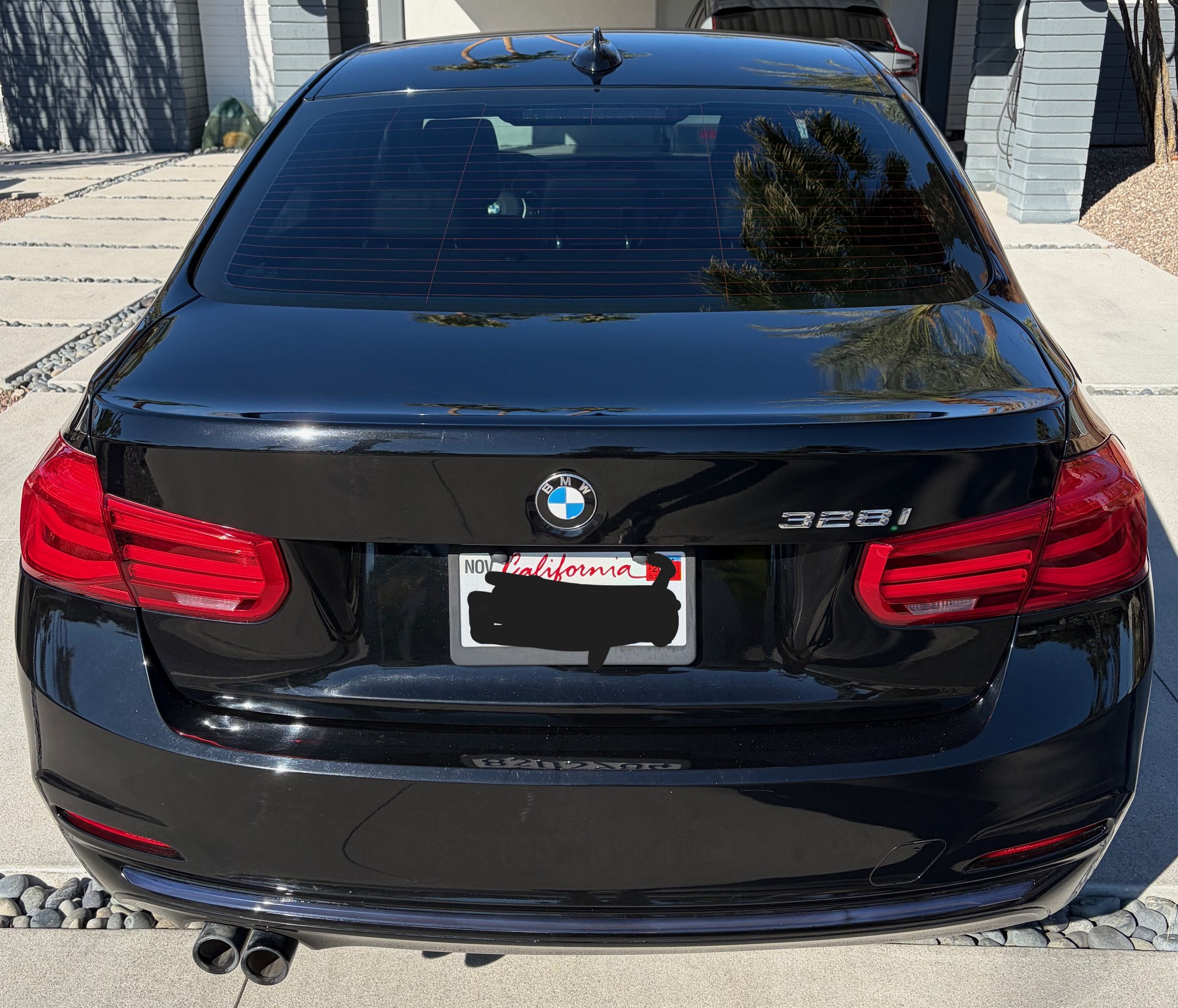 Used 2016 BMW 328i Sedan RWD image 8