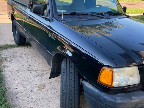 Used 2003 Ford Ranger XL image 4