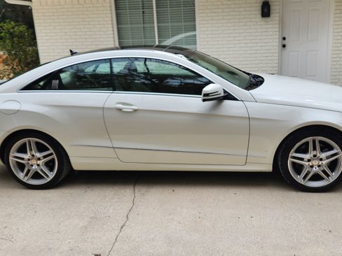 Used 2011 Mercedes-Benz E 350 Coupe image 8