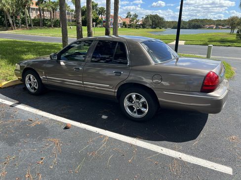 Used 2006 Mercury Grand Marquis LS image 4