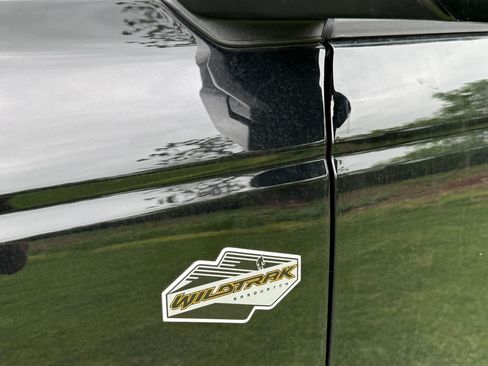 Used 2021 Ford Bronco Wildtrak AWD/4WD image 10