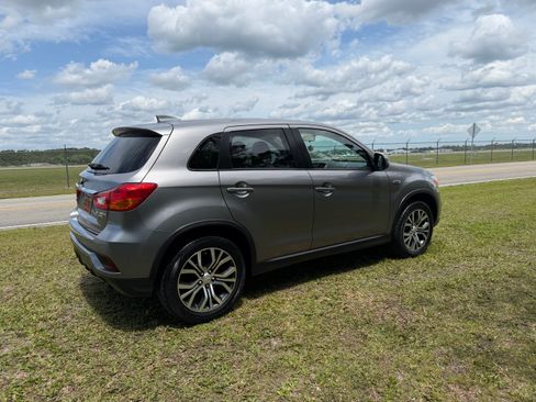 Used 2018 Mitsubishi Outlander Sport ES FWD image 12