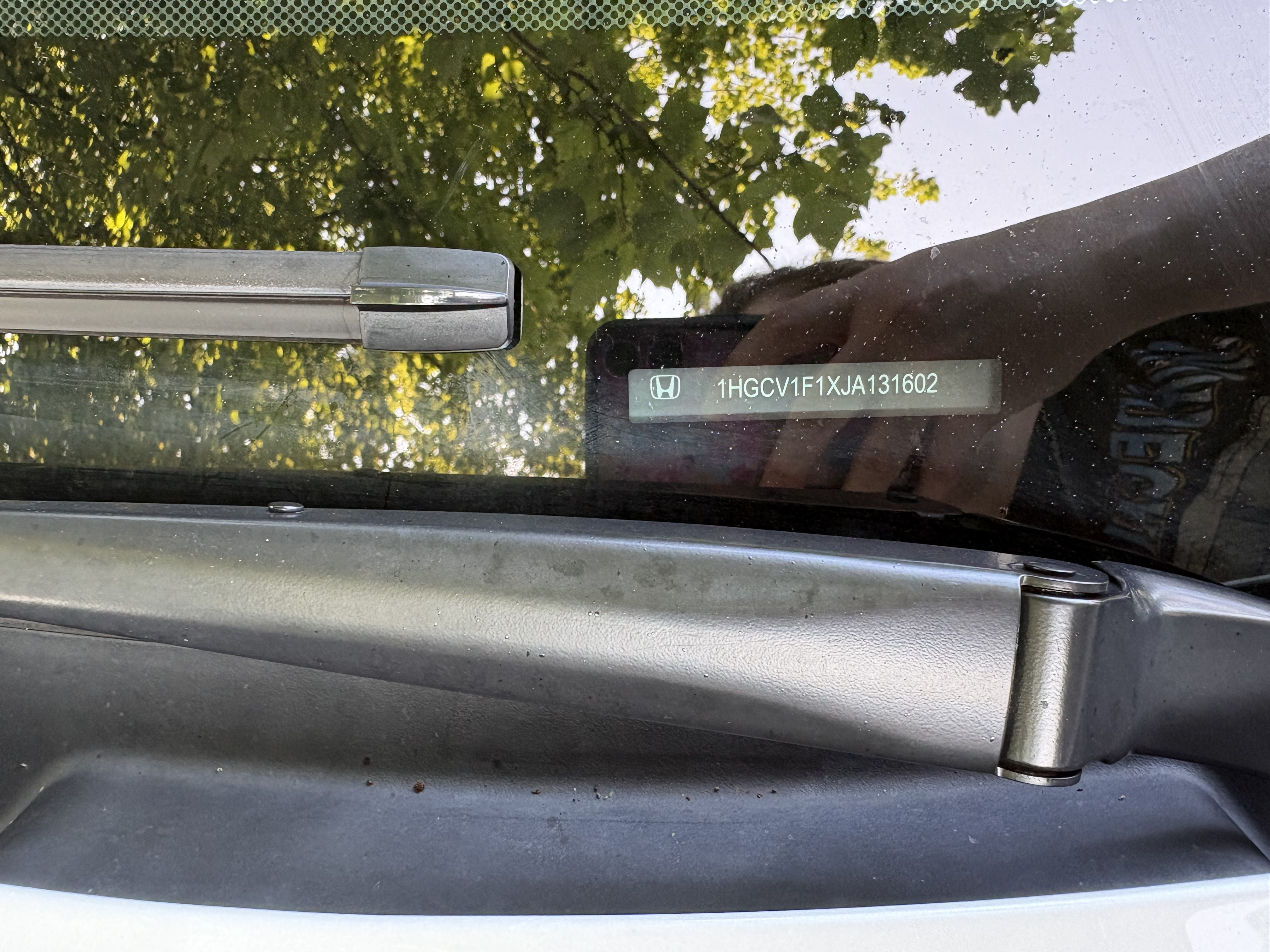 Used 2018 Honda Accord LX image 16