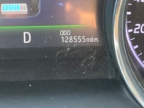 Used 2020 Toyota Camry XLE w/ Driver Assist Package image 17