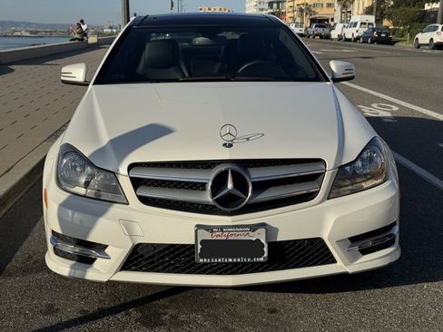 Used 2013 Mercedes-Benz C 250 C 250 Coupe 2D image 1