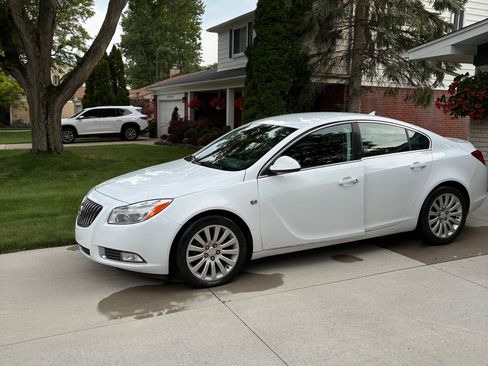 Used 2011 Buick Regal CXL FWD image 14