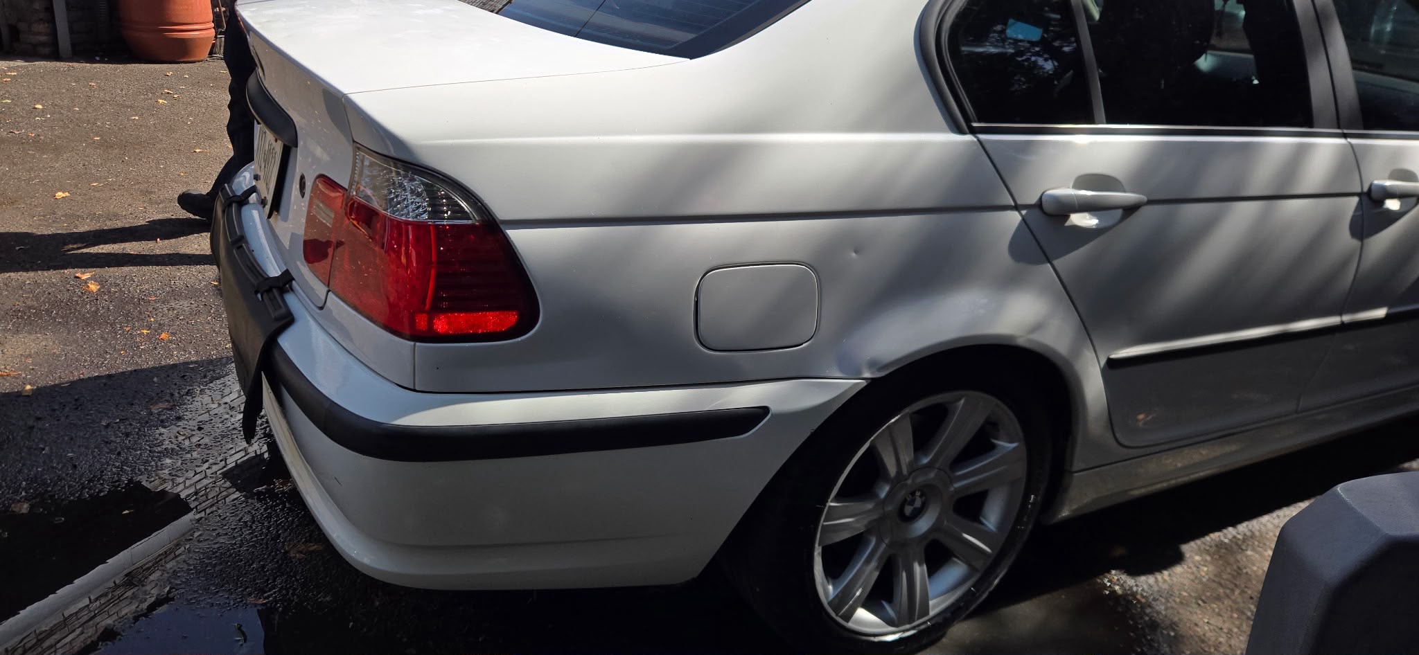 Used 2003 BMW 325i Sedan RWD image 6