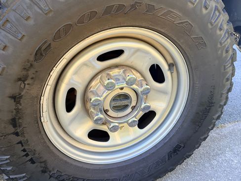 Used 2023 Ford F250 XL w/ XL Off-Road Package image 11