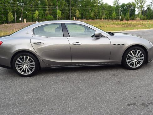 Used 2014 Maserati Ghibli RWD image 6