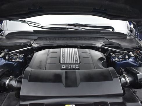 Used 2014 Land Rover Range Rover Sport HSE image 17