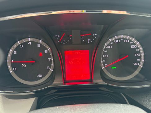 Used 2016 GMC Terrain SLE image 11