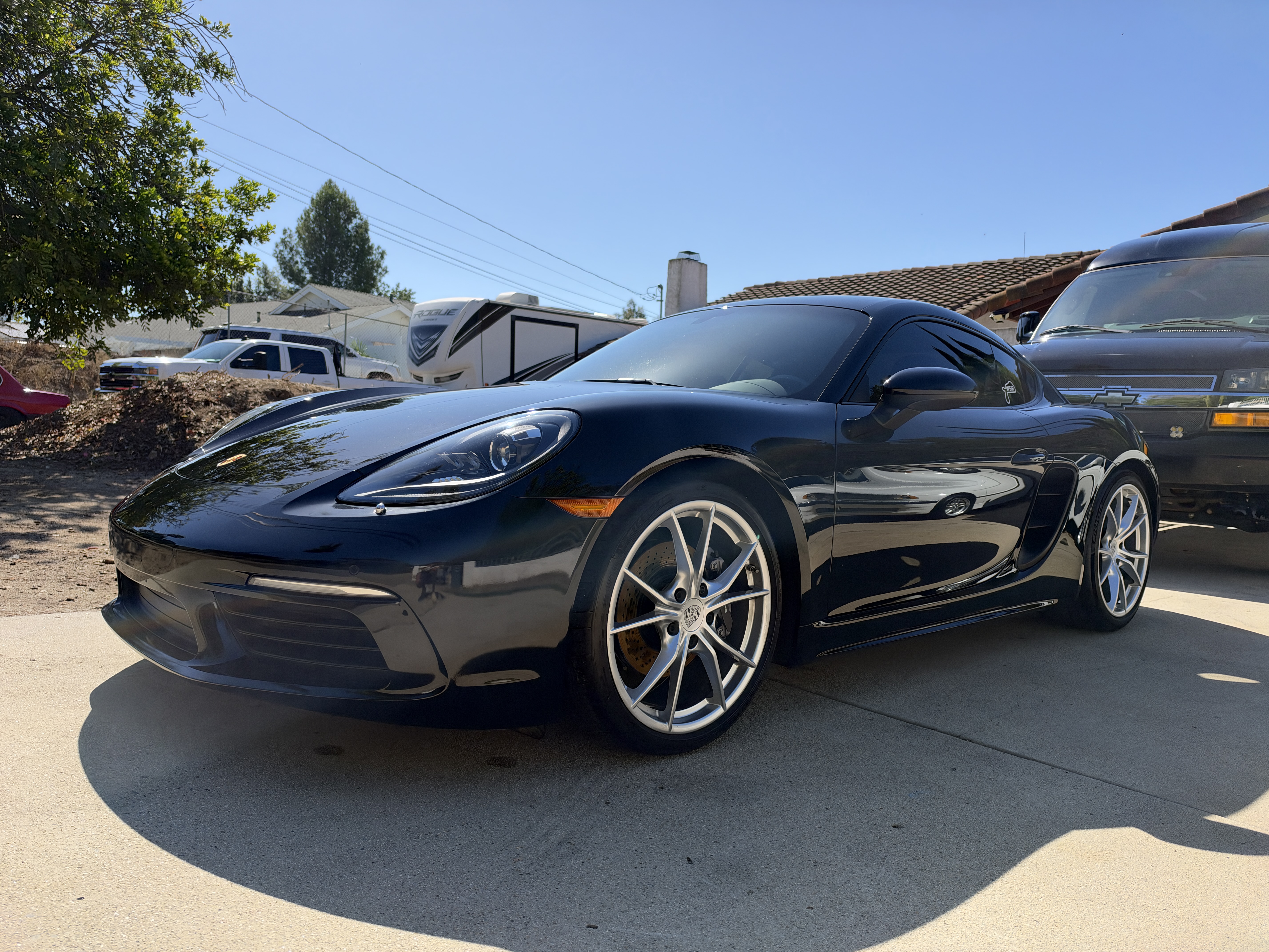 Used 2019 Porsche 718 Cayman RWD image 10