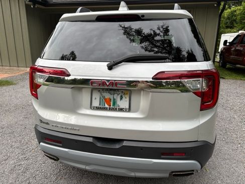 Used 2020 GMC Acadia SLT FWD image 4