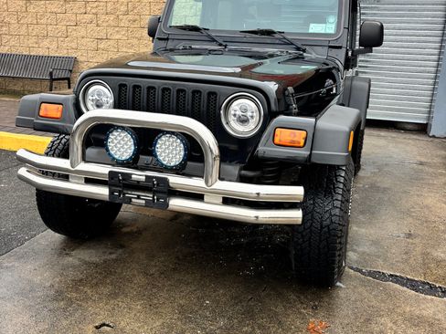 Used 2002 Jeep Wrangler X image 1