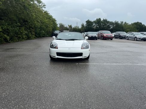 Used 2002 Toyota MR2 RWD image 20