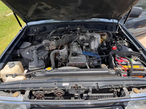 Used 1994 Toyota Land Cruiser AWD/4WD image 13