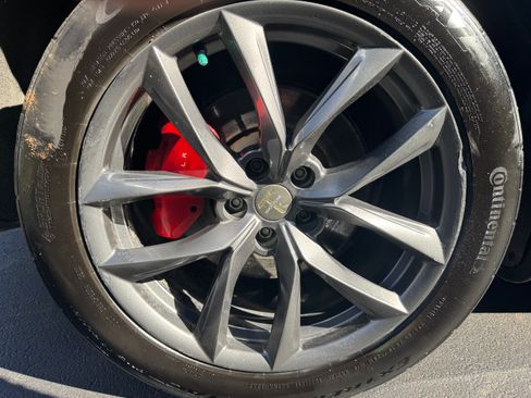 Used 2021 Tesla Model Y Performance image 21