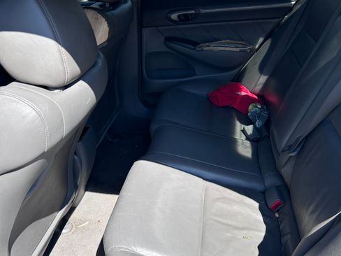 Used 2010 Honda Civic EX-L image 10