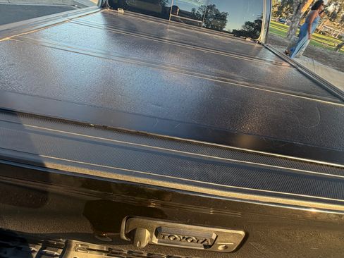 Used 2021 Toyota Tacoma TRD Sport w/ Technology Package image 8