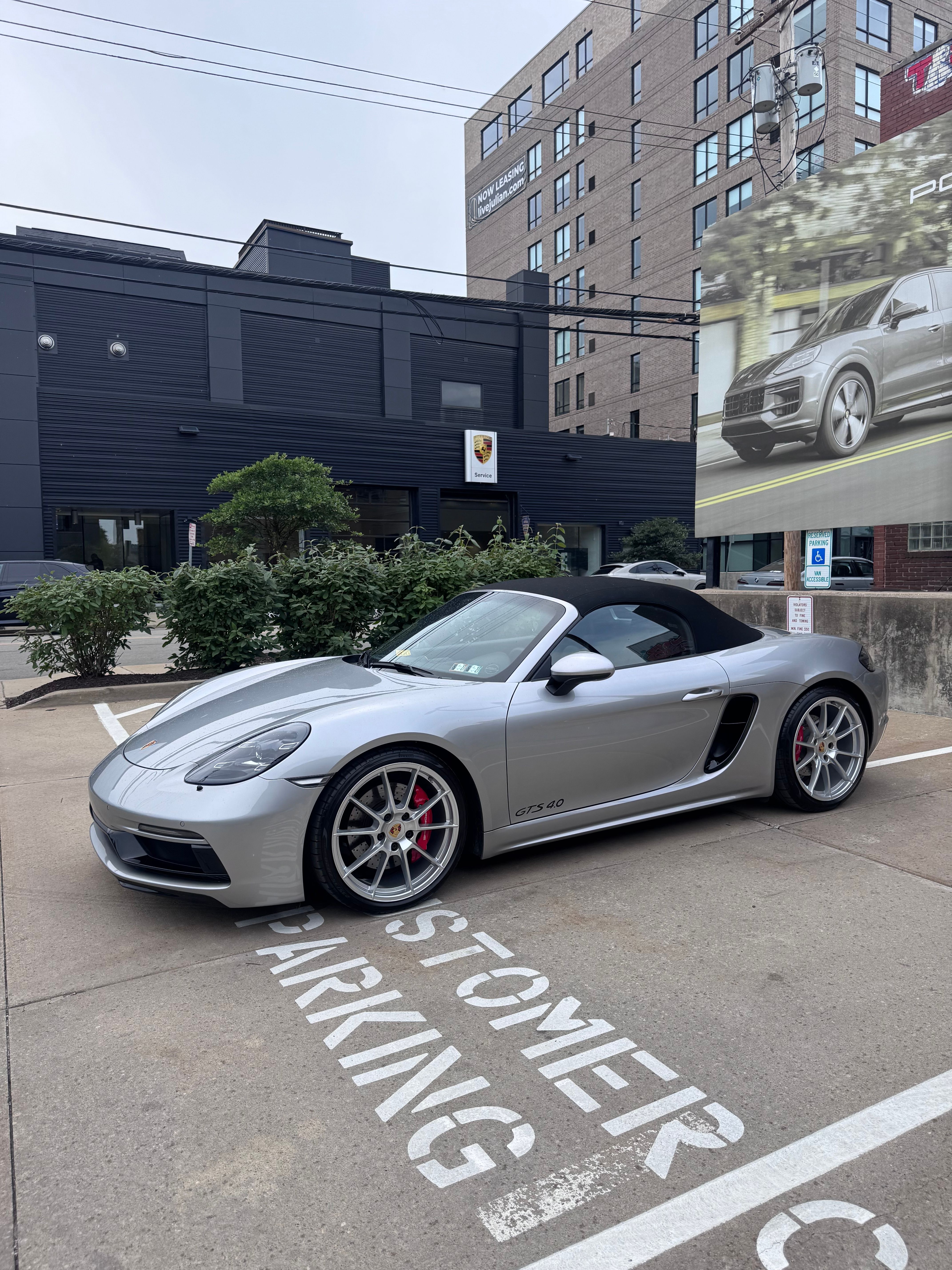 Used 2024 Porsche 718 Boxster GTS RWD image 24