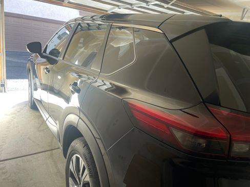 Used 2023 Nissan Rogue SV image 7