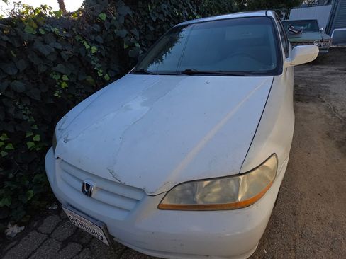 Used 2001 Honda Accord EX image 1