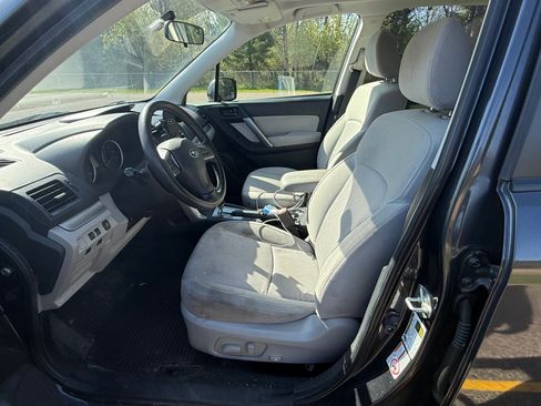Used 2014 Subaru Forester 2.5i Premium w/ All-Weather Package AWD/4WD image 6