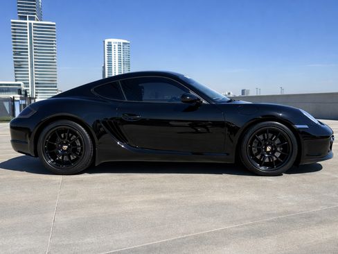 Used 2008 Porsche Cayman image 8