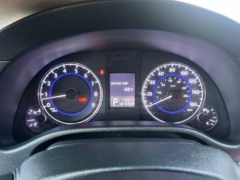 Used 2012 INFINITI G37 Journey w/ Premium Pkg RWD image 17