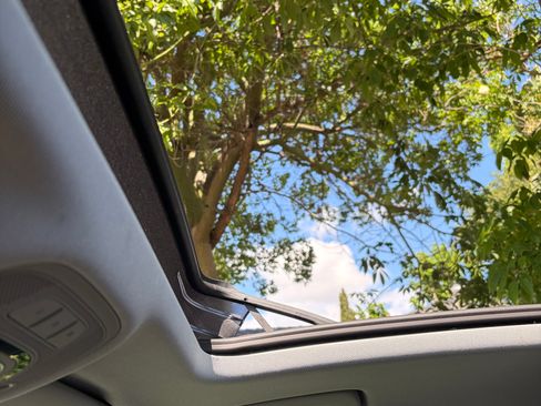 Used 2018 Audi Q5 2.0T Premium Plus w/ Premium Plus Package image 13