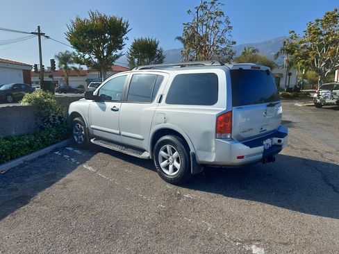Used 2013 Nissan Armada SV image 5