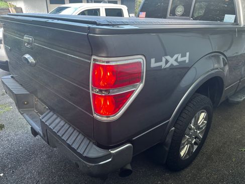 Used 2011 Ford F150 Lariat w/ Lariat Chrome Pkg image 15