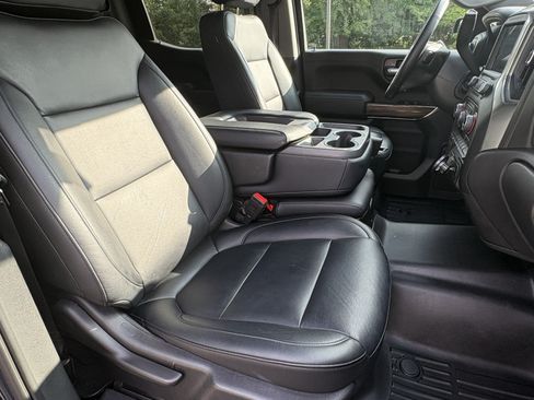 Used 2022 Chevrolet Silverado 1500 LT AWD/4WD image 8