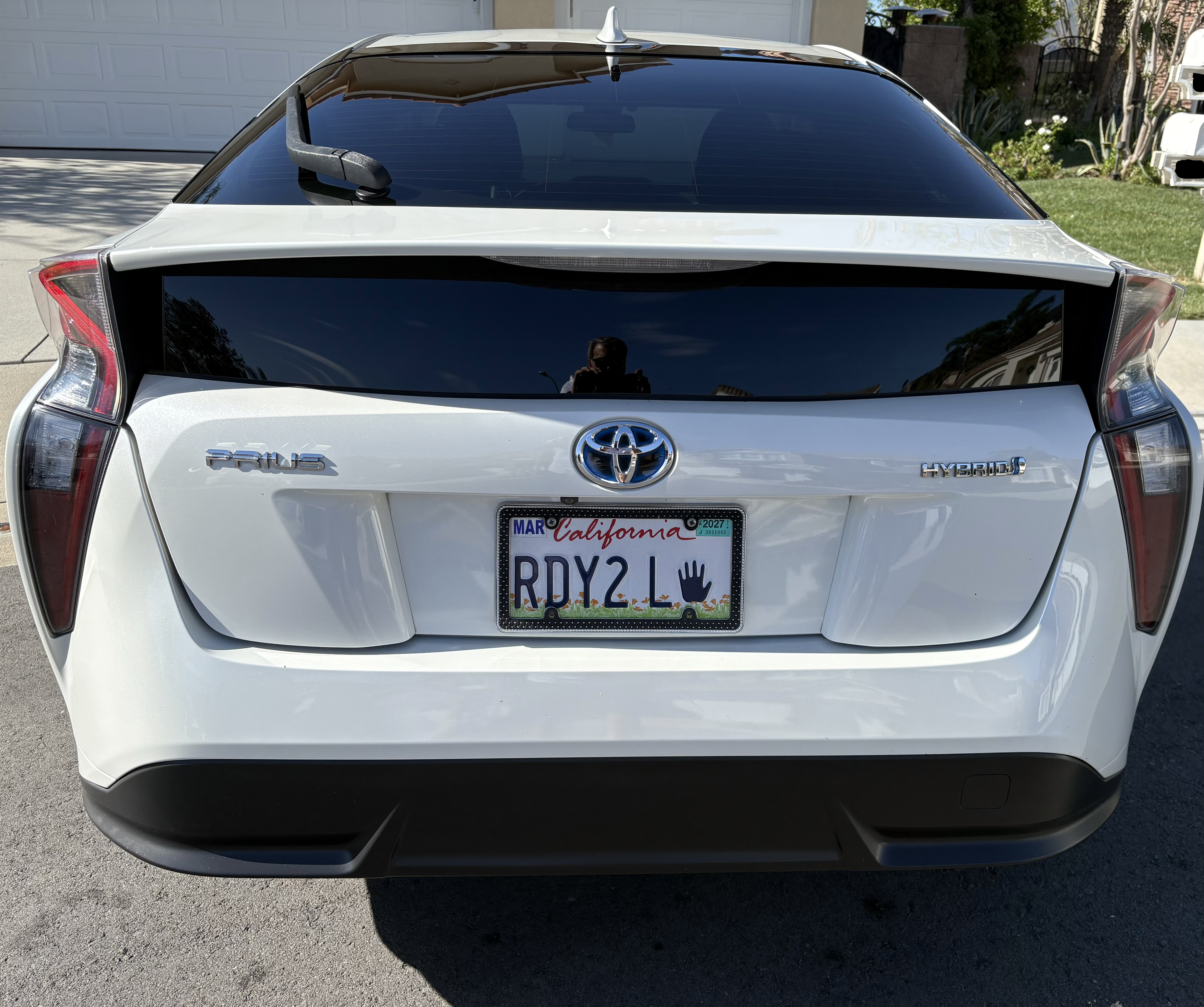 Used 2016 Toyota Prius Three Touring FWD image 4