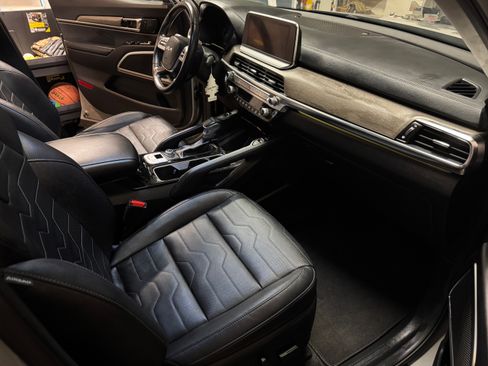 Used 2022 Kia Telluride SX w/ SX Prestige Package image 16