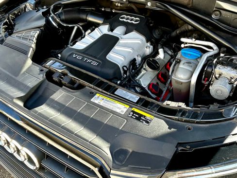 Used 2016 Audi SQ5 Premium Plus w/ Technology Package AWD/4WD image 18