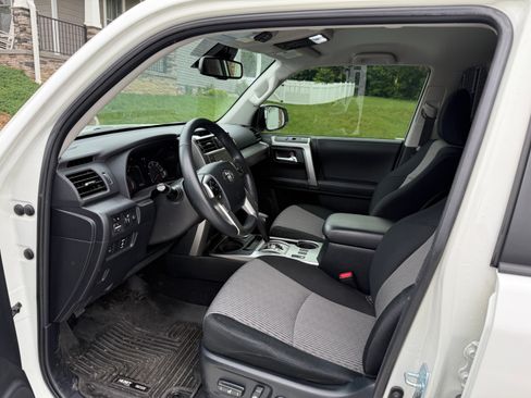 Used 2021 Toyota 4Runner SR5 image 16