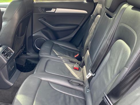 Used 2013 Audi Q5 2.0T Prestige w/ Sport Interior Pkg image 13