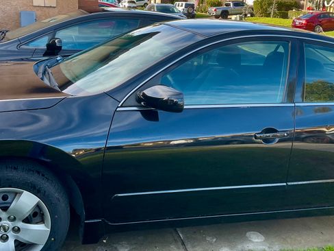 Used 2008 Nissan Altima 2.5 S w/ Emergency Aid Pkg FWD image 2