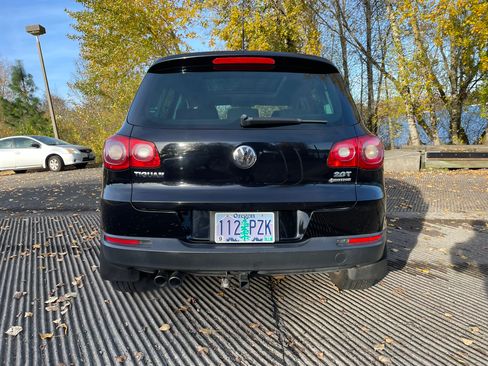 Used 2009 Volkswagen Tiguan SEL image 5