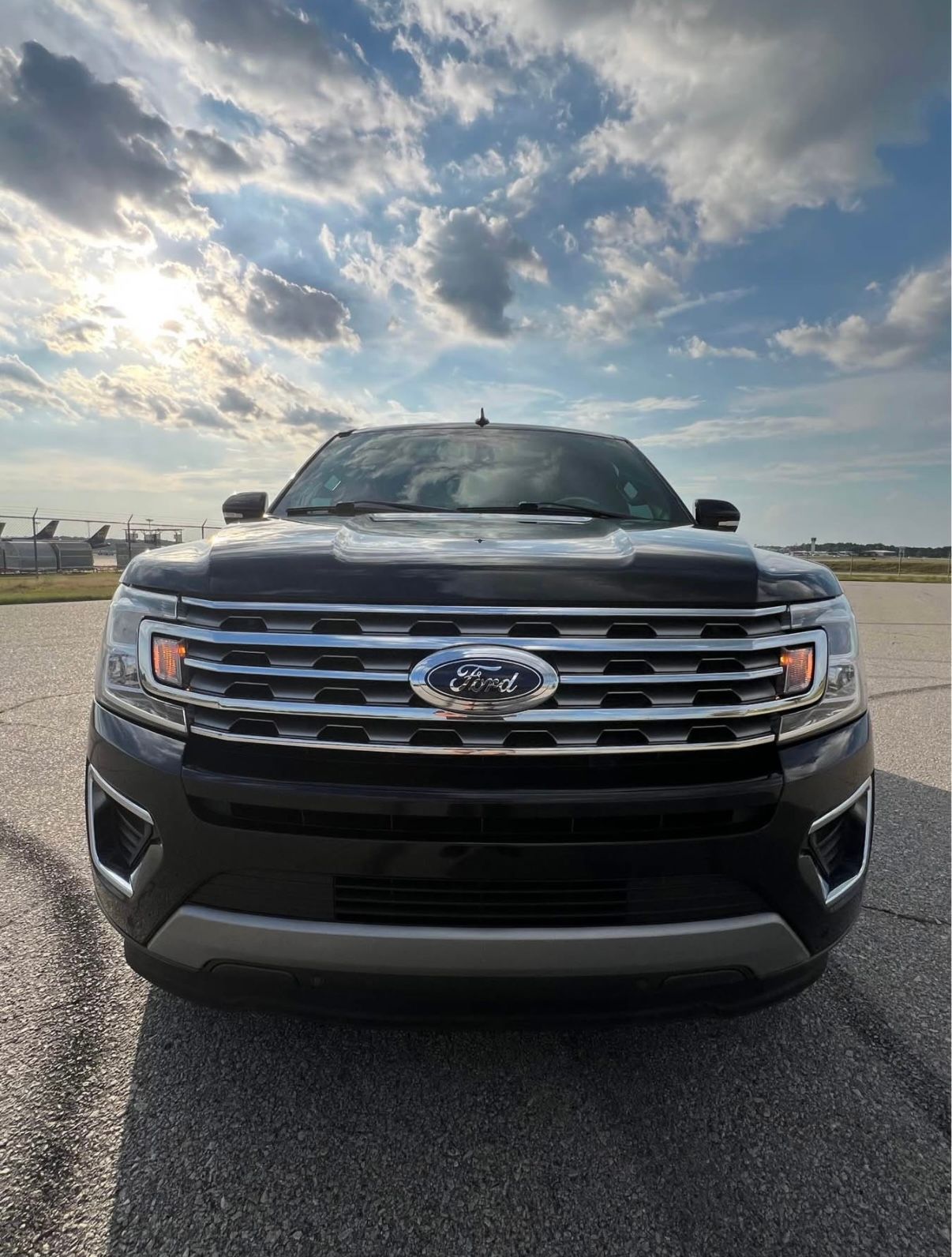 Used 2021 Ford Expedition Max Limited RWD image 4