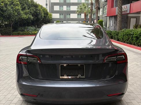 Used 2021 Tesla Model 3 Standard Range Plus RWD image 5