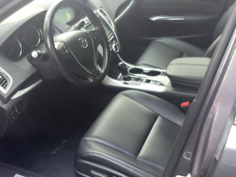 Used 2020 Acura TLX FWD image 2