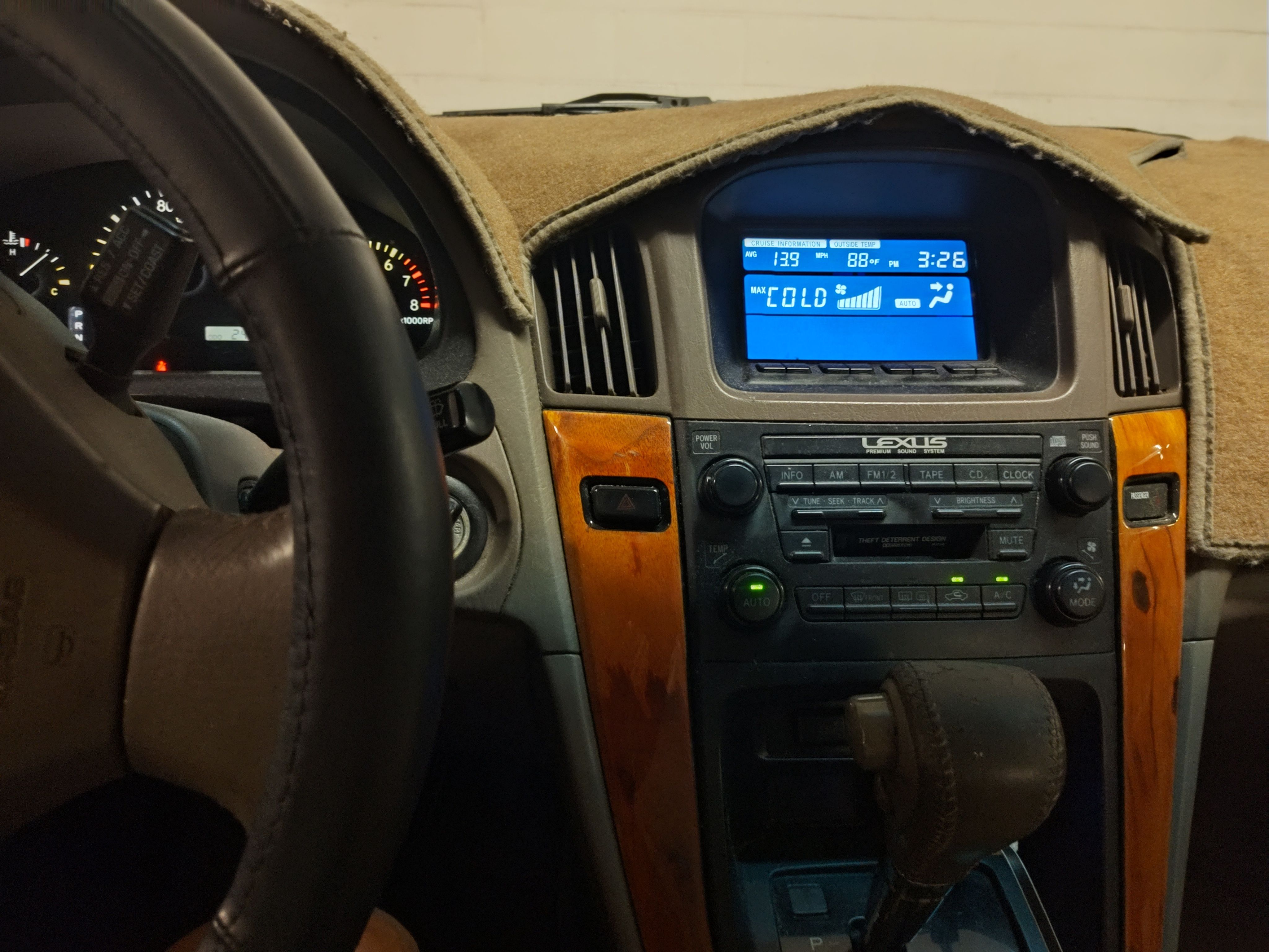 Used 1999 Lexus RX 300 4WD w/ Premium Pkg image 6