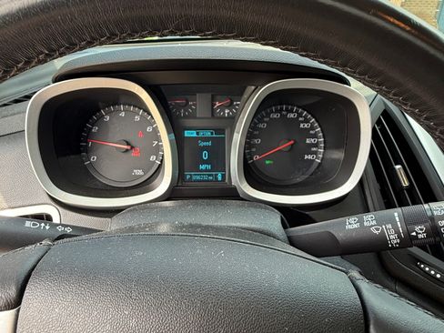 Used 2016 Chevrolet Equinox LT AWD/4WD image 13