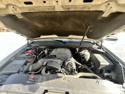 Used 2011 Chevrolet Tahoe LT image 29