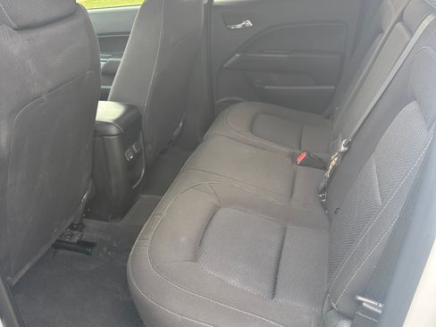 Used 2022 Chevrolet Colorado LT image 17