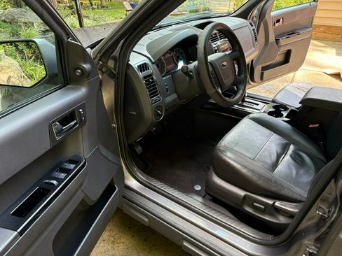 Used 2012 Ford Escape Limited FWD image 12