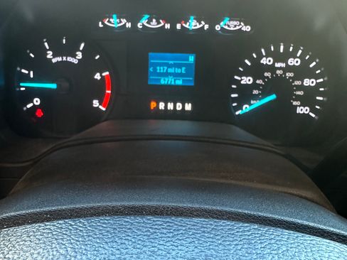 Used 2021 Ford F550 4x4 SuperCab Super Duty image 4